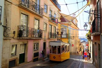 Straße in Lissabon